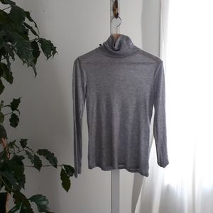 Aritzia Babaton soft grey w cashmere turtleneck